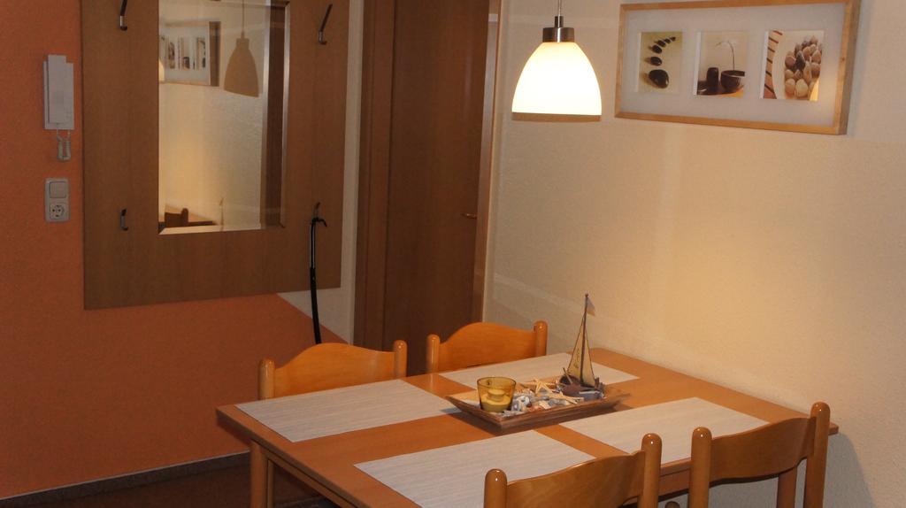 Ferienwohnungen Buetow Wißmar Kamer foto