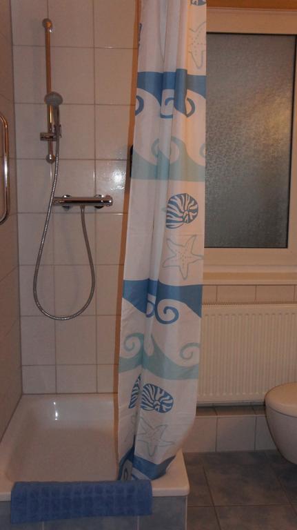 Ferienwohnungen Buetow Wißmar Kamer foto
